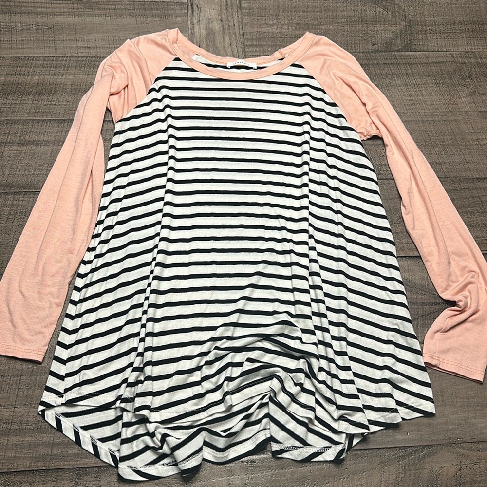 Stripe top